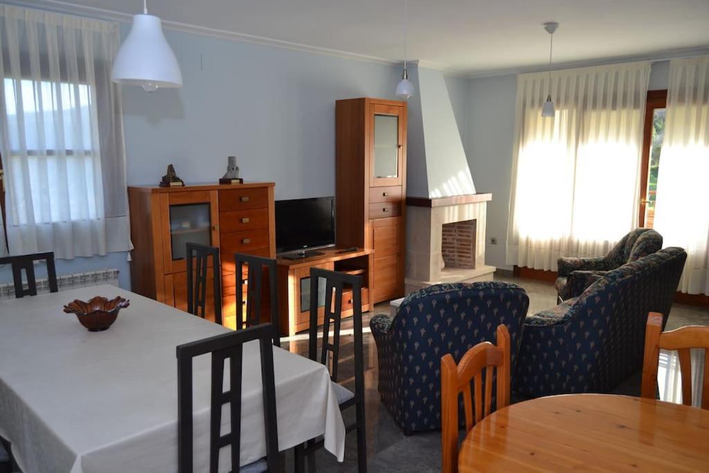 Casa Manuela Llanes Asturias. Villa Pendueles ภายนอก รูปภาพ